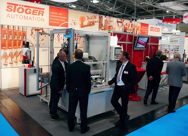 STÖGER AUTOMATION Messestand Automatica